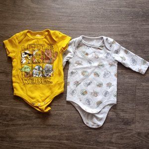 Star wars baby romper Bodysuit New Born size Lot of 2